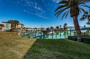 11595 Gulf Blvd, Saint Petersburg, FL 33706 - Photo 50