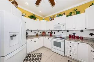 11595 Gulf Blvd, Saint Petersburg, FL 33706 - Photo 12