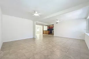 7250 12th Ave N, Saint Petersburg, FL 33710 - Photo 6