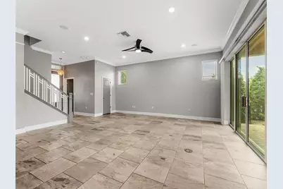 7304 Milestone Drive, Apollo Beach, FL 33572 - Photo 4