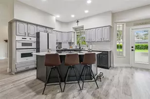 2810 Forest Club Dr, Plant City, FL 33566 - Photo 14