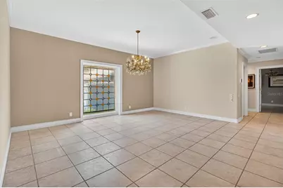 1100 Tortuga Circle NE, Saint Petersburg, FL 33702 - Photo 10