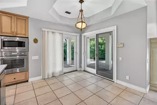 1100 Tortuga Cir NE, Saint Petersburg, FL 33702 - Photo 22