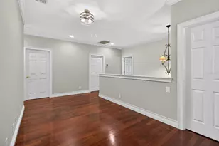 1100 Tortuga Cir NE, Saint Petersburg, FL 33702 - Photo 32
