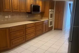8320 Sanden Dr, Wesley Chapel, FL 33545 - Photo 6