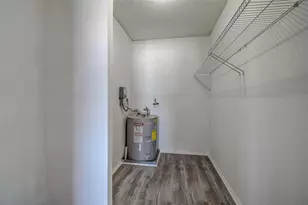 100 Bluff View Dr, Belleair Bluffs, FL 33770 - Photo 28