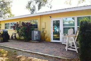 1016 Desoto Dr, Dunedin, FL 34698 - Photo 22