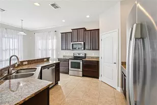 7614 Atwood Dr, Wesley Chapel, FL 33545 - Photo 6