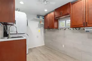 193 Gladys Ave, Inglis, FL 34449 - Photo 14