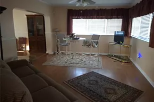 9305 120th Ln, Seminole, FL 33772 - Photo 4