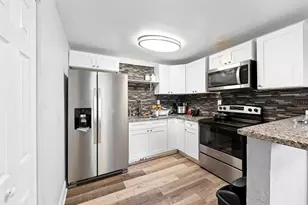 4204 N Marguerite St, Tampa, FL 33603 - Photo 10