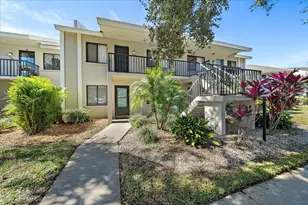 7742 Eagle Creek Dr, Sarasota, FL 34243 - Photo 2