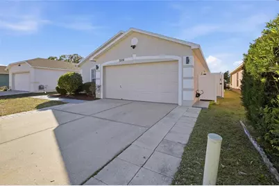 7206 Hamilton Park Boulevard, Tampa, FL 33615 - Photo 4