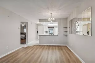 2465 Northside Dr, Clearwater, FL 33761 - Photo 14