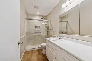2465 Northside Dr, Clearwater, FL 33761 - Photo 36