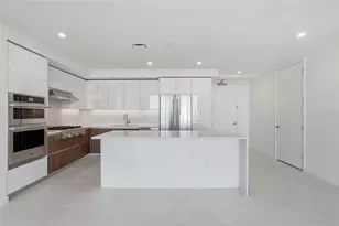 400 Central Ave, Saint Petersburg, FL 33701 - Photo 12