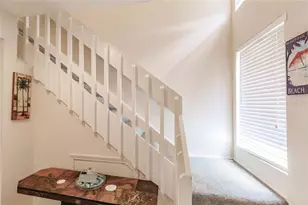 1207 E Peppertree Dr, Sarasota, FL 34242 - Photo 2