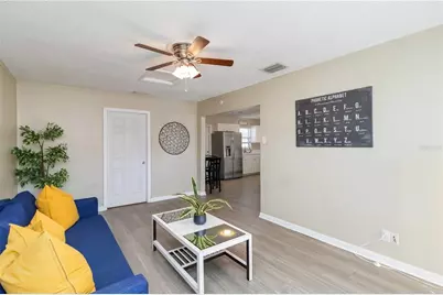 204 Circle Hill Drive, Brandon, FL 33510 - Photo 12