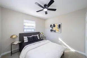 4603 S Shamrock Rd, Tampa, FL 33611 - Photo 12