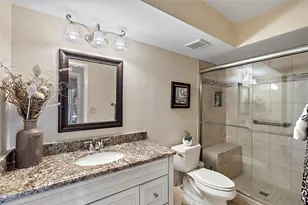 6021 Bahia Del Mar Cir, Saint Petersburg, FL 33715 - Photo 20