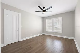 781 31st Ave N, Saint Petersburg, FL 33704 - Photo 6