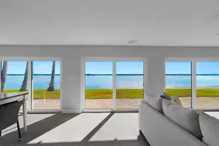 1401 Gulf Blvd, Clearwater Beach, FL 33767 - Photo 4