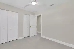 10100 Paradise Blvd, Treasure Island, FL 33706 - Photo 26