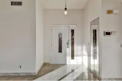 6539 Seafairer Drive, Tampa, FL 33615 - Photo 6