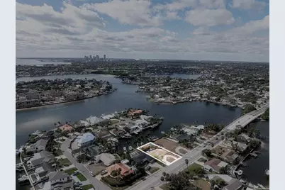 1336 40th Avenue NE, Saint Petersburg, FL 33703 - Photo 6