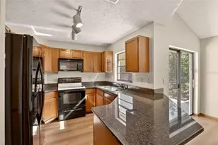 4207 Spring Way Cir, Valrico, FL 33596 - Photo 20