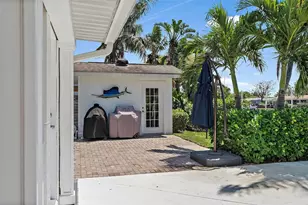 1112 38th Ave NE, Saint Petersburg, FL 33704 - Photo 32