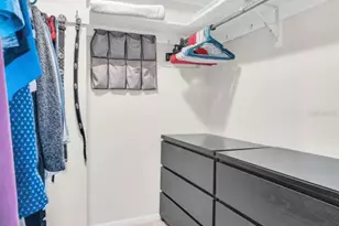 4900 Brittany Dr S, Saint Petersburg, FL 33715 - Photo 14