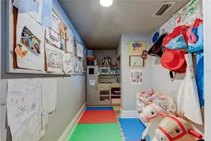 2913 W Cordelia St, Tampa, FL 33607 - Photo 18