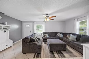 12660 118th St, Largo, FL 33778 - Photo 8