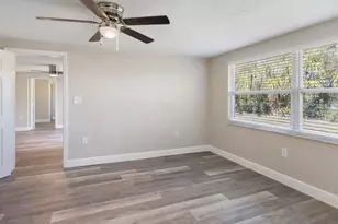 7605 Fox Hollow Dr, Port Richey, FL 34668 - Photo 18