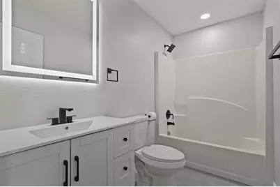 4518 Ashburn Square Drive, Tampa, FL 33610 - Photo 24