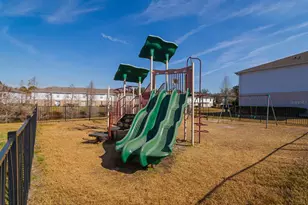 4518 Ashburn Square Dr, Tampa, FL 33610 - Photo 32