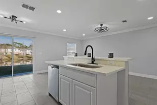 4518 Ashburn Square Dr, Tampa, FL 33610 - Photo 10