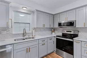 701 Poinsettia Rd, Belleair, FL 33756 - Photo 6