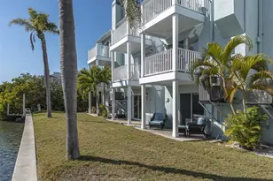 641 Garland Cir, Indian Rocks Beach, FL 33785 - Photo 38