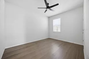 5118 Claremont Ct, Polk City, FL 33868 - Photo 8