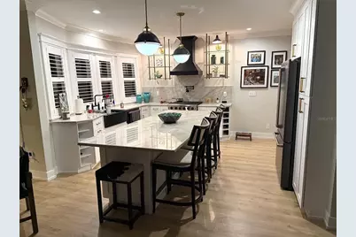 2500 Burlington Avenue N, Saint Petersburg, FL 33713 - Photo 6