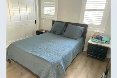 2500 Burlington Avenue N, Saint Petersburg, FL 33713 - Photo 12