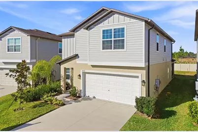 35132 Ackley Trace, Zephyrhills, FL 33541 - Photo 2