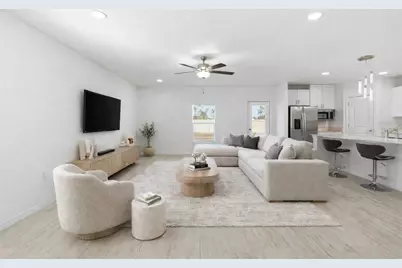 35132 Ackley Trace, Zephyrhills, FL 33541 - Photo 6