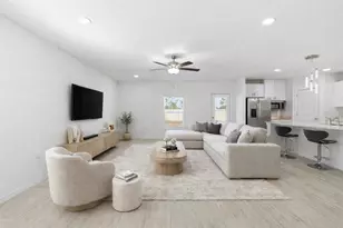 35132 Ackley Trce, Zephyrhills, FL 33541 - Photo 6