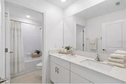 35132 Ackley Trace, Zephyrhills, FL 33541 - Photo 22