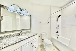 4345 Bayside Village Dr, Tampa, FL 33615 - Photo 14