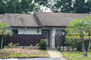 1725 Pine Ridge Way E, Palm Harbor, FL 34684 - Photo 1