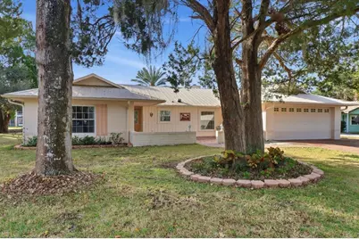 11290 W Amerindian Court, Crystal River, FL 34429 - Photo 2